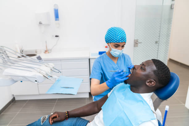 Best Emergency Denture Repair in Hamilton, MO